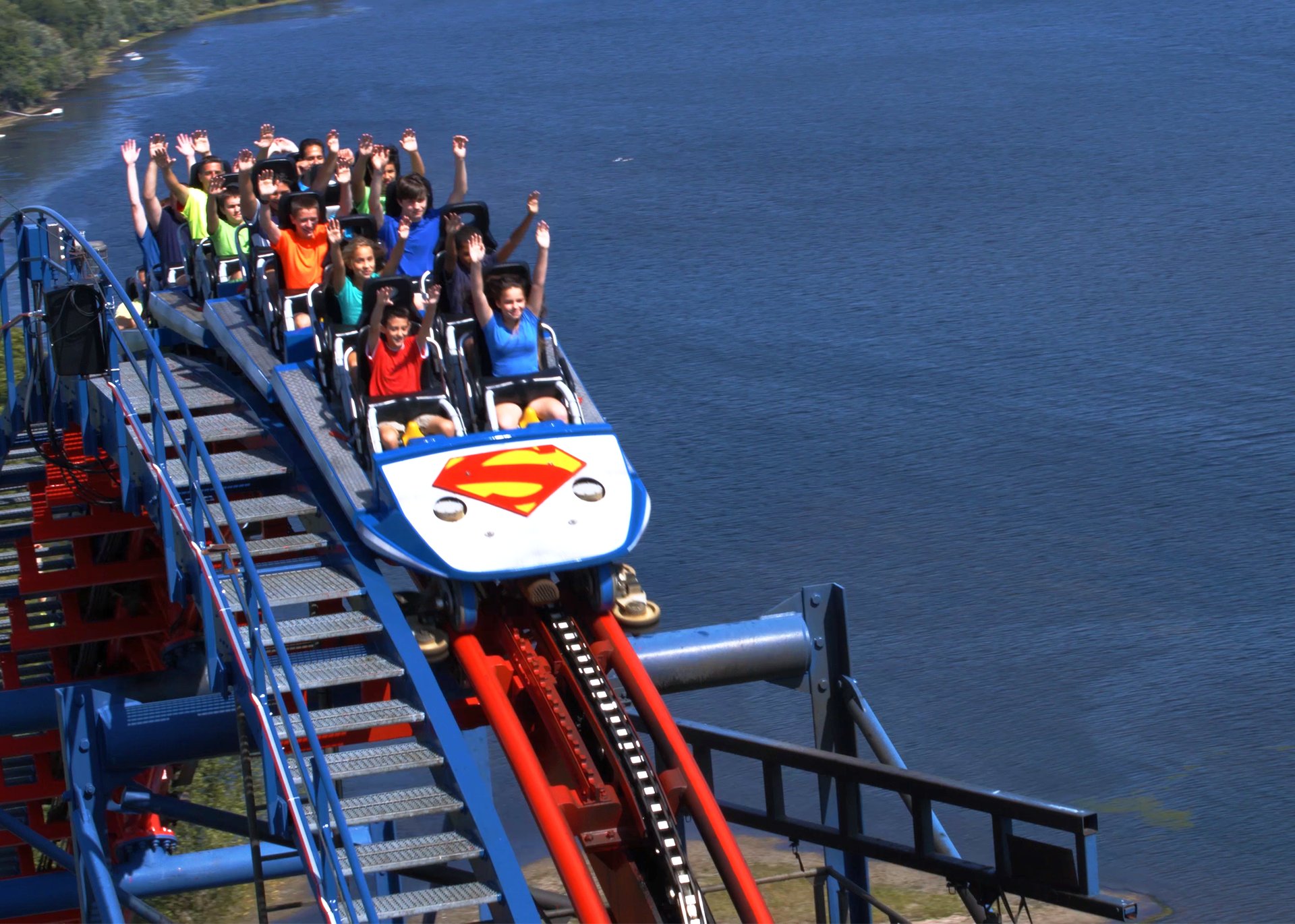 SUPERMAN The Ride Six Flags New England superman-the-ride-six-flags-new-england