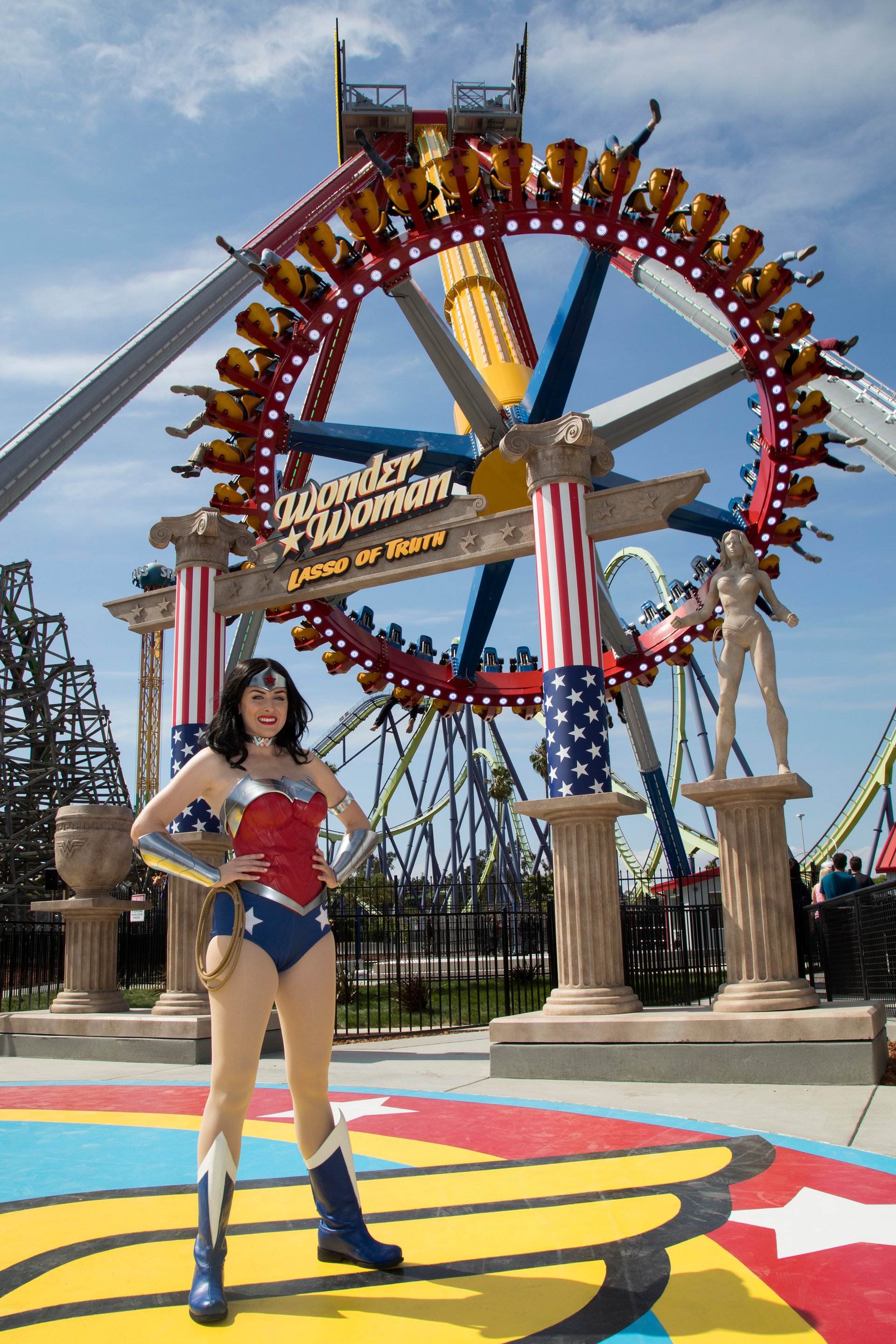 WONDER WOMAN Lasso of Truth | Six Flags Discovery Kingdom