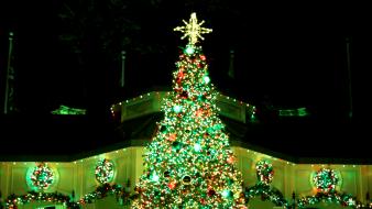 Holiday in the Park | Six Flags St Louis