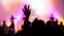 worship and concert during Glory on the Mountain