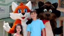 entertainment great escape six flags characters