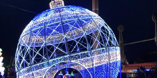 Giant christmas ornament