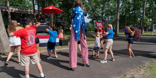 guests dancing at 4th fest area