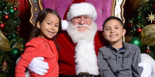 visit santa during holiday in the park