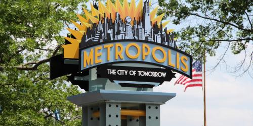 Metropolis Park Sign