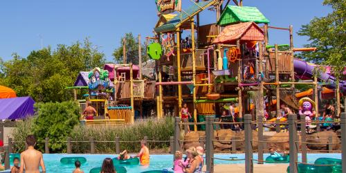 Tiki Island at Magic Waters