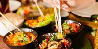 Noddle and vegetable bowls Noddle and vegetable bowls