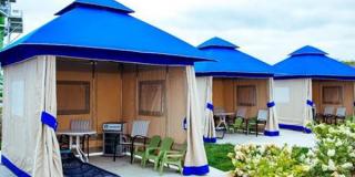 King Cabanas at Magic Waters