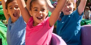 Kids on La Danse des Bestioles