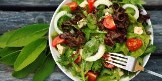 Bowl of salad