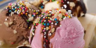 Ice Cream with Toppings Ice Cream with Toppings
