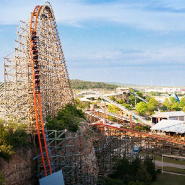 Six Flags St. Louis