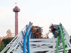 Guests Enjoying Twisted Colossus Guests Enjoying Twisted Colossus