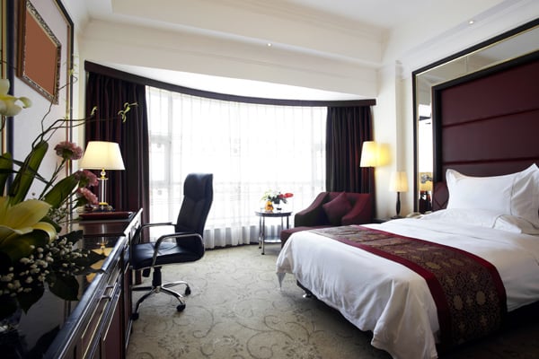 A hotel room