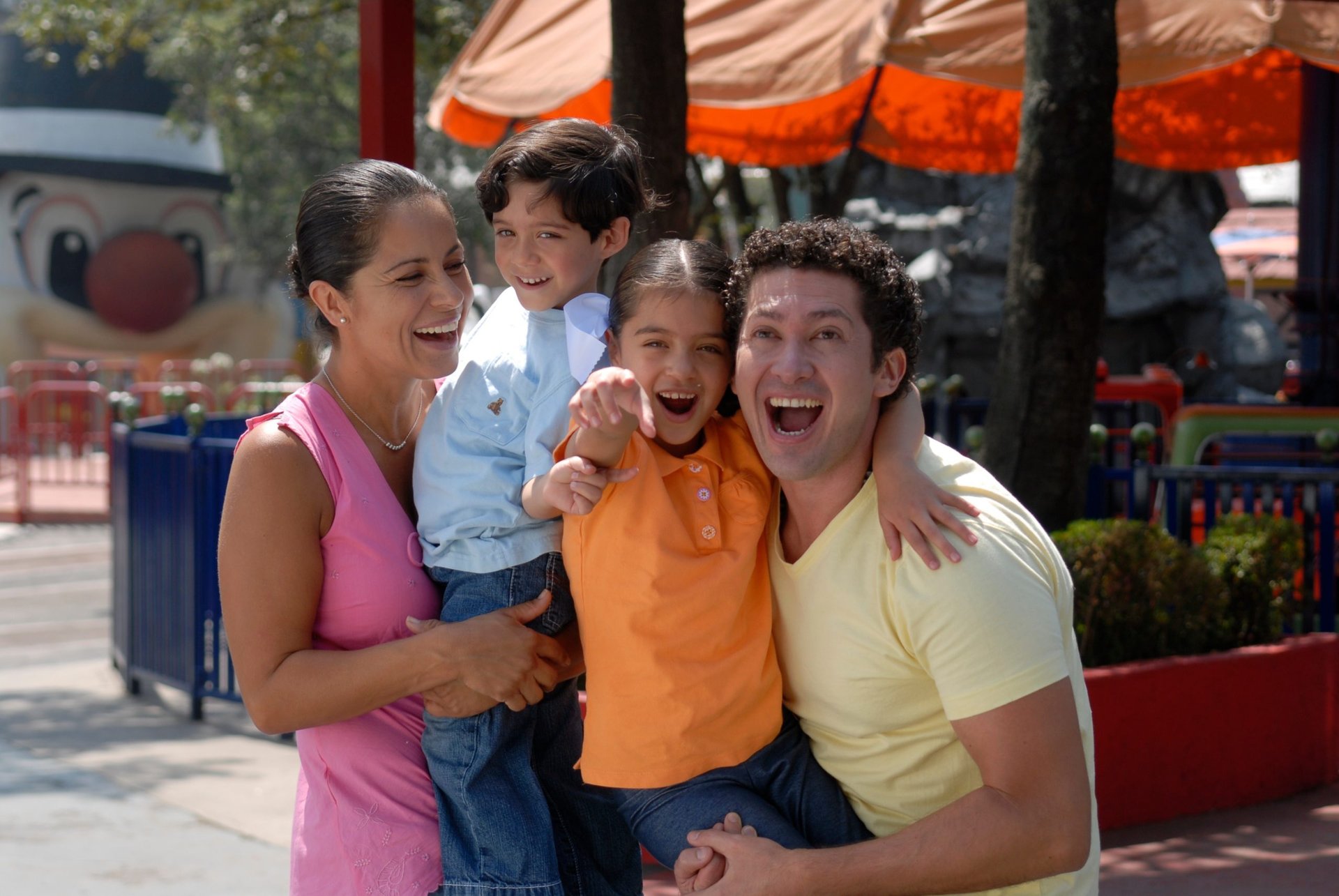 Family at Six Flags